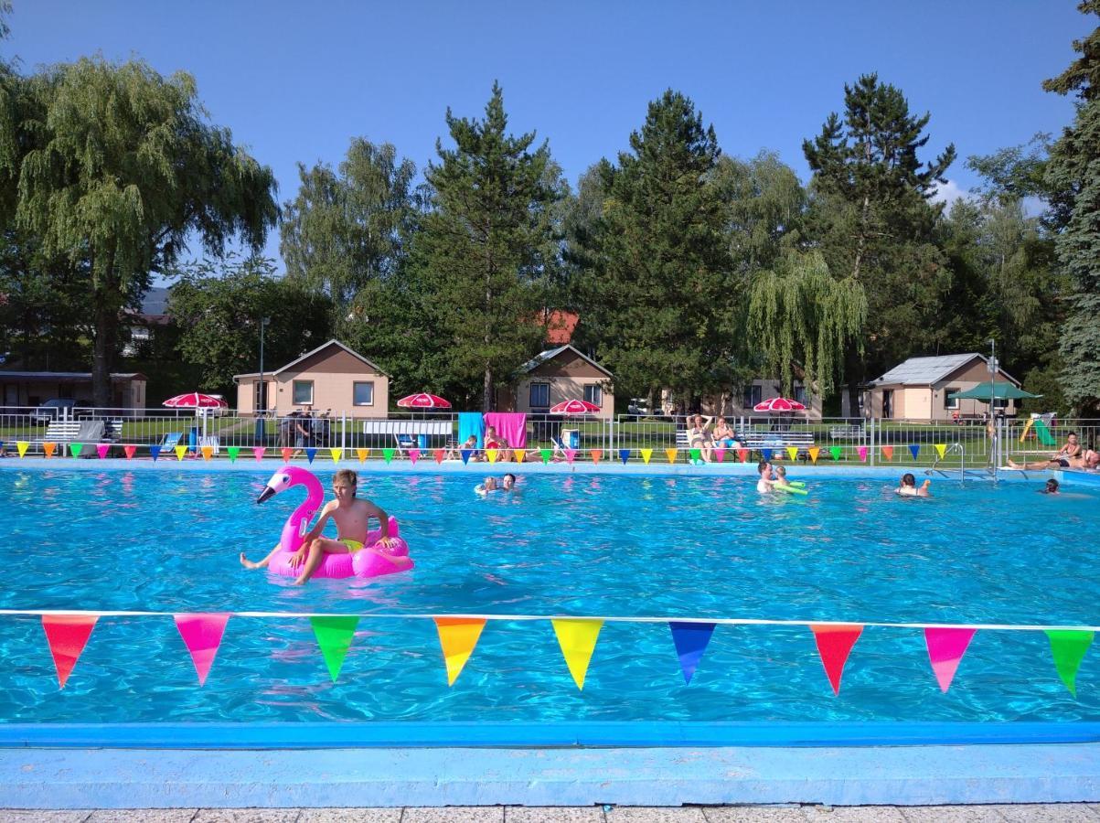 Hotel Camping Roznov Rožnov pod Radhoštěm Exterior foto