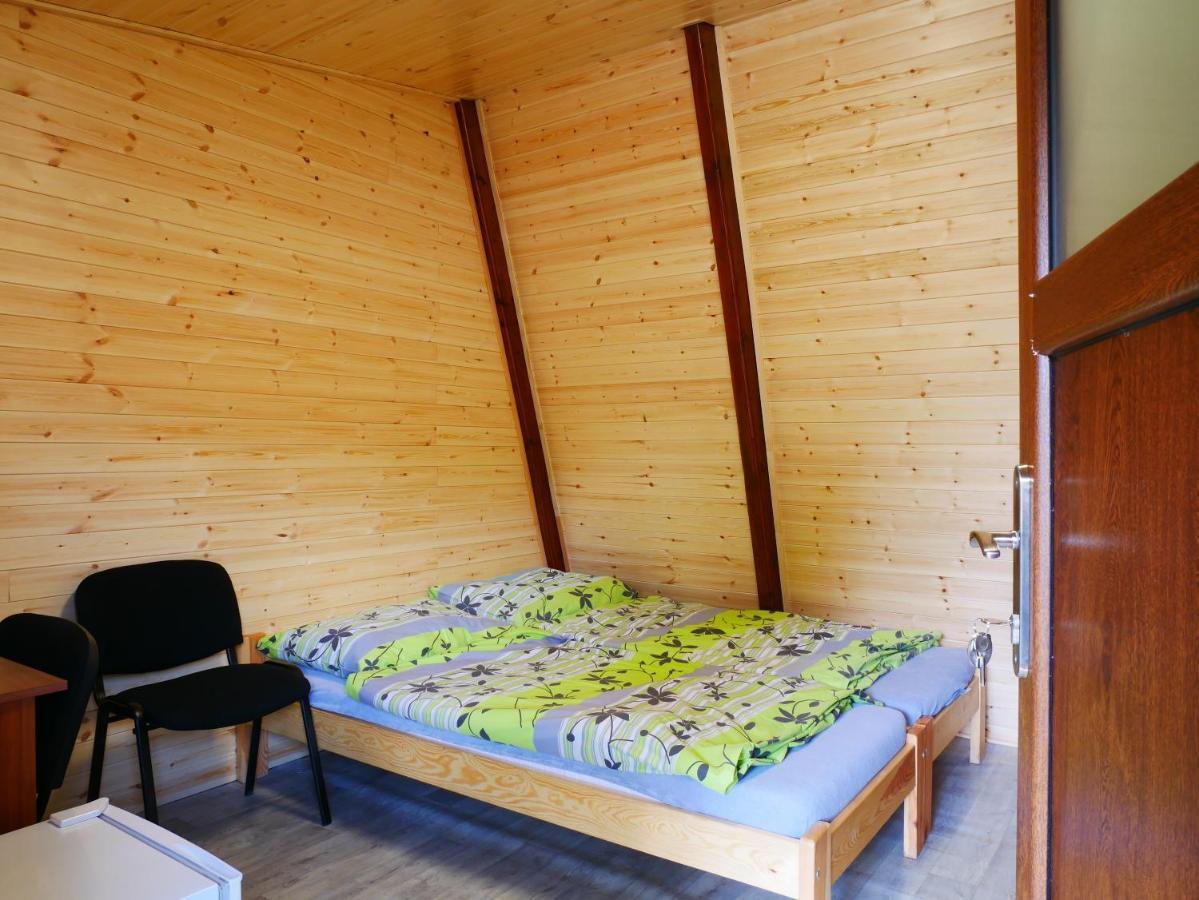 Camping Roznov Rožnov pod Radhoštěm Exterior foto