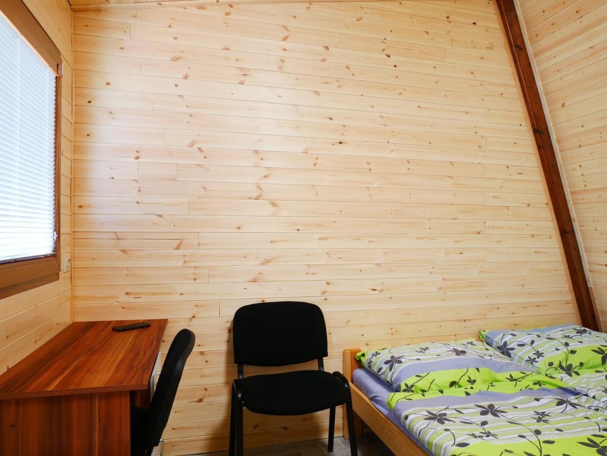 Camping Roznov Rožnov pod Radhoštěm Exterior foto