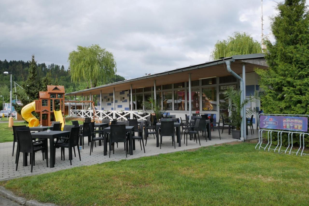 Hotel Camping Roznov Rožnov pod Radhoštěm Exterior foto