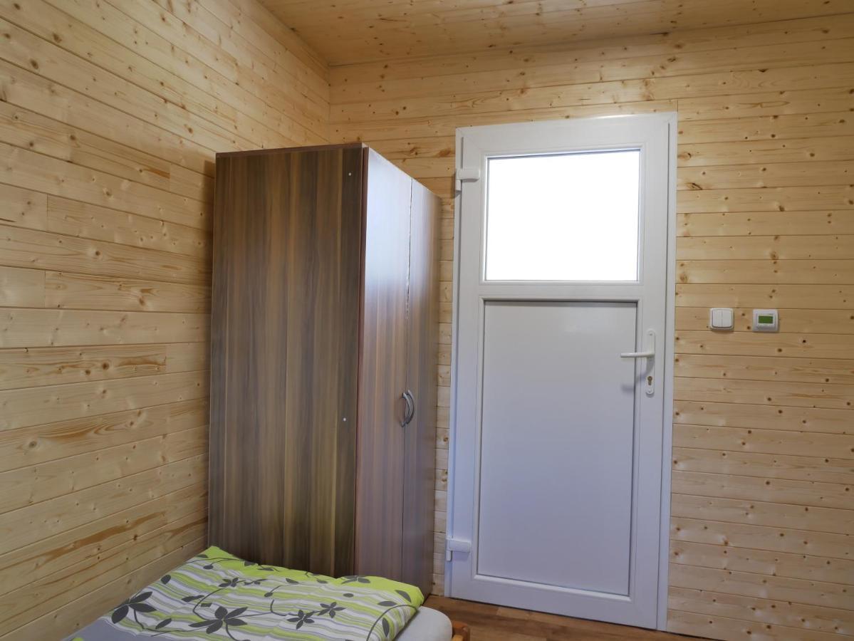 Camping Roznov Rožnov pod Radhoštěm Exterior foto