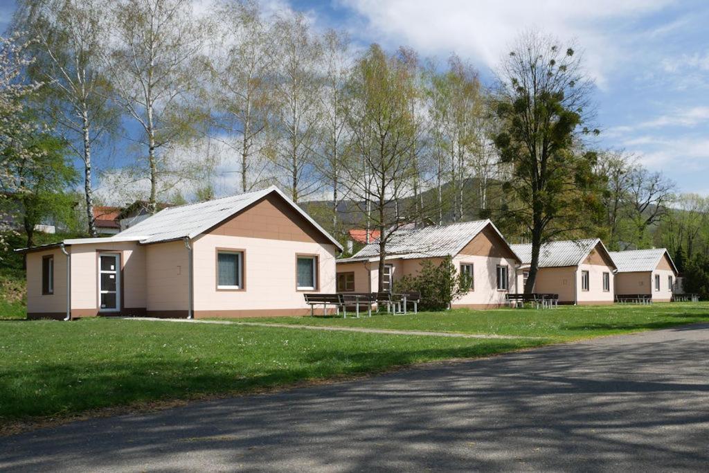 Hotel Camping Roznov Rožnov pod Radhoštěm Exterior foto