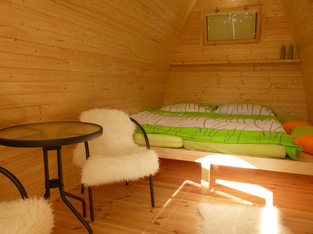 Camping Roznov Rožnov pod Radhoštěm Exterior foto